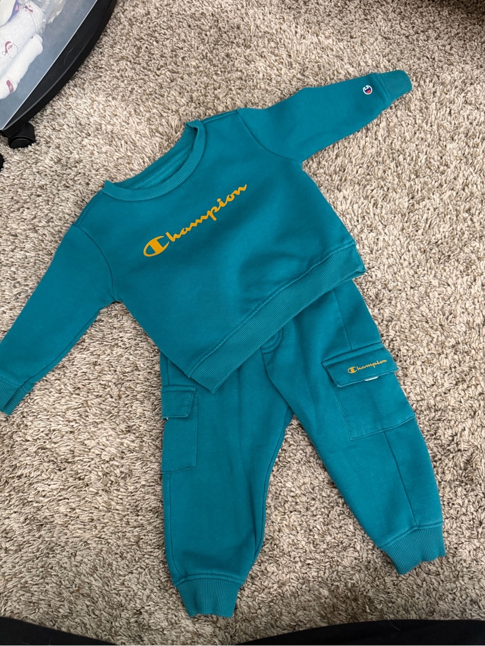 Champion Teal Sweatshirt and Cargo Joggers Set with Yellow Logo